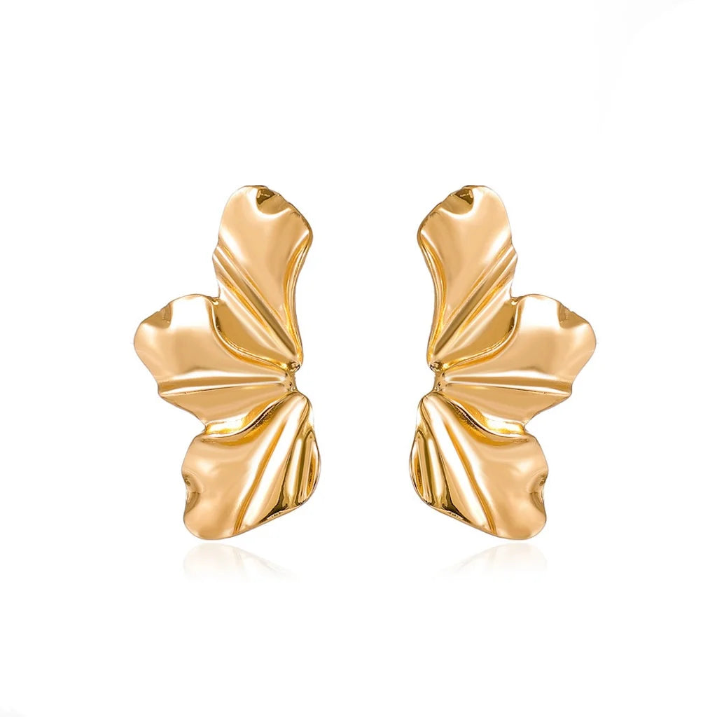 Femmique Simple Alloy Leaf Stud Earrings