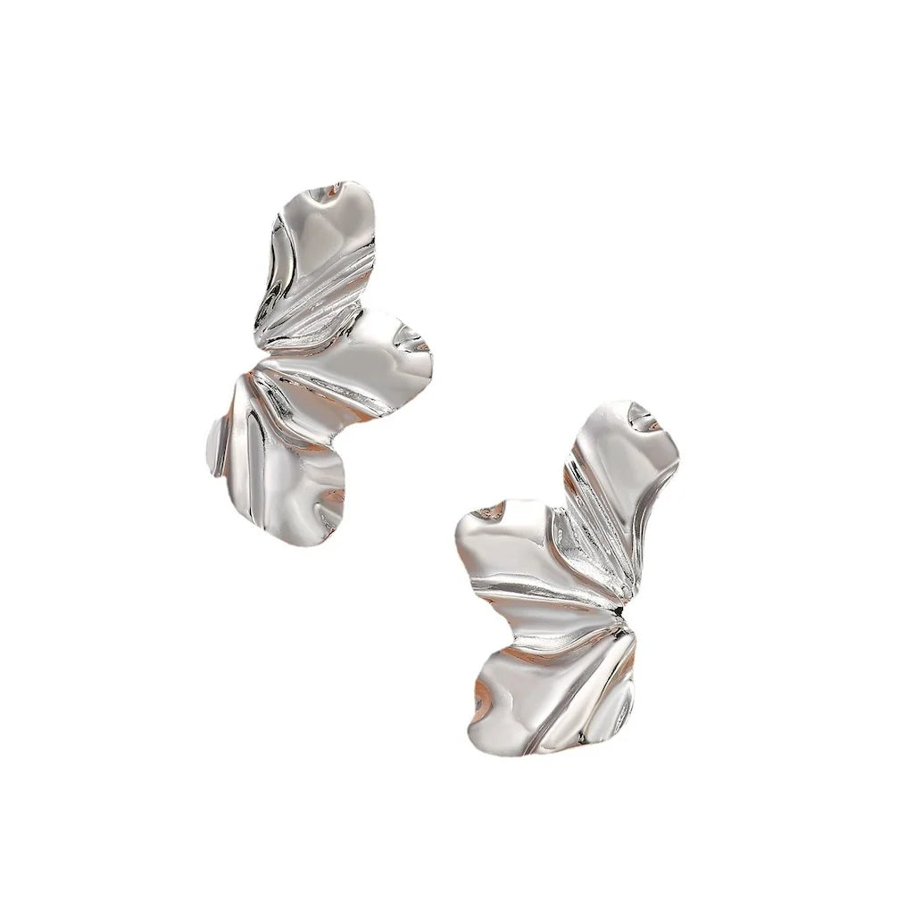 Femmique Simple Alloy Leaf Stud Earrings